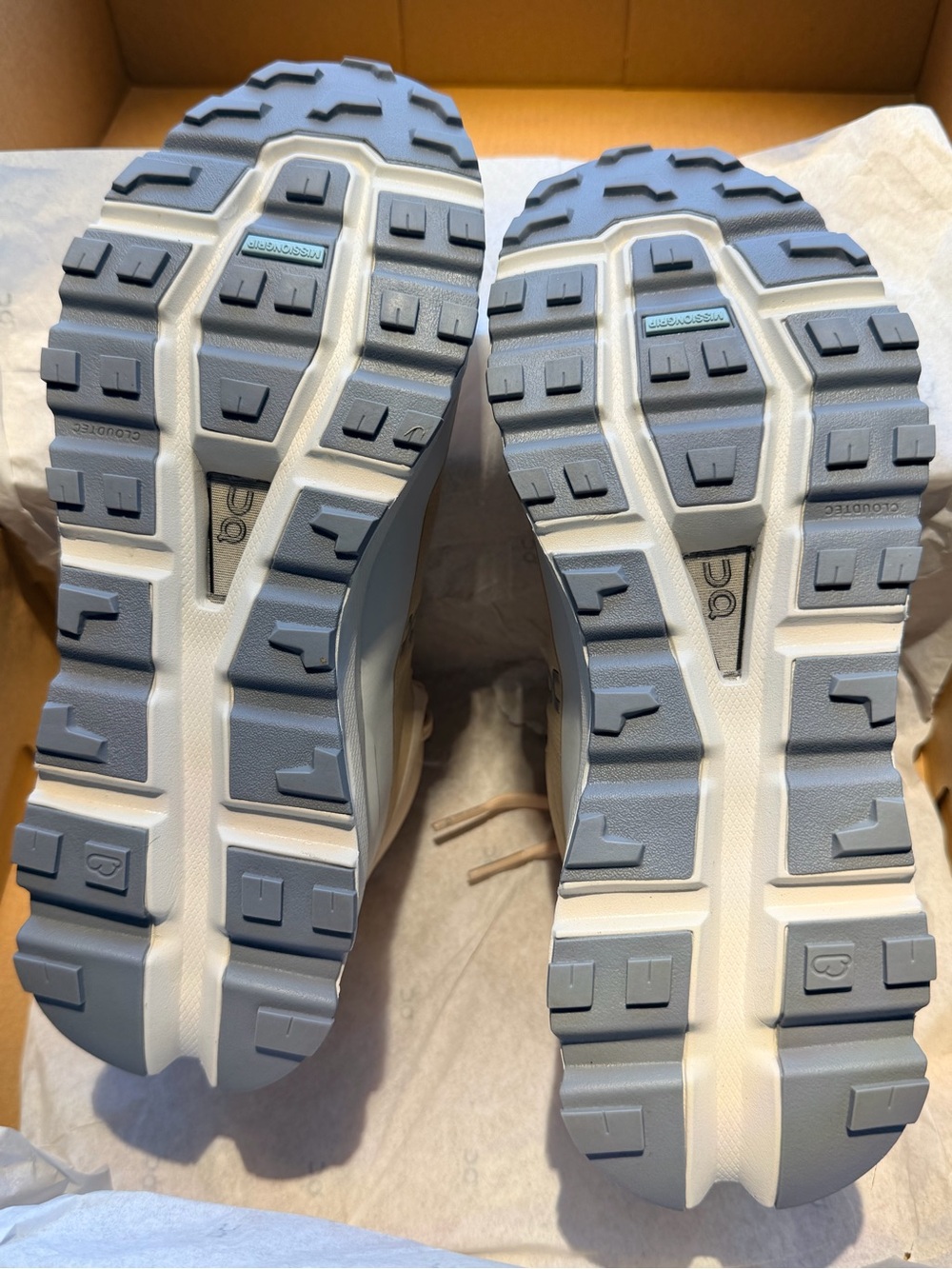 On Cloudroam Waterproof Mid-Top Sneakers in Sand - Picture 3 of 4